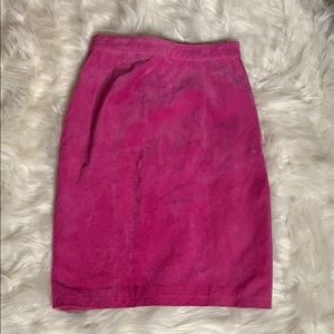 Pink pencil skirt